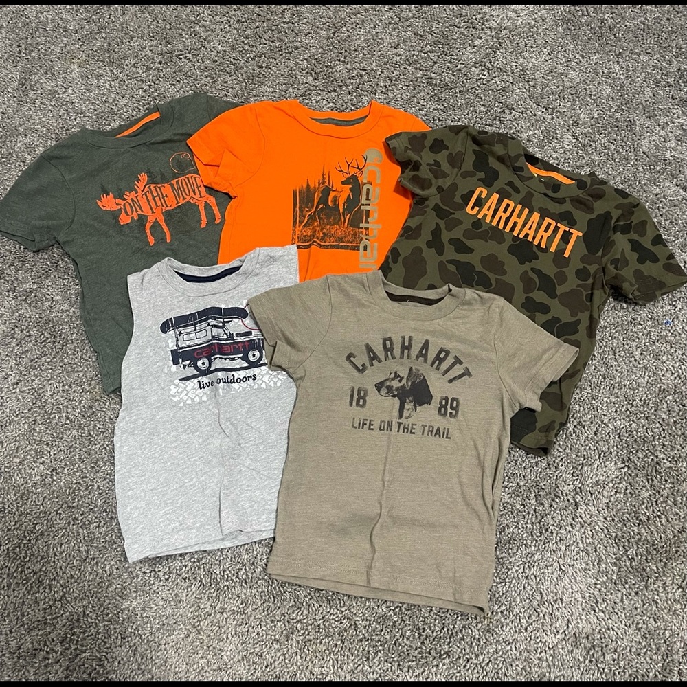 Bundle of 5 Carhartt shirts